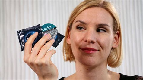 Blowjob ohne Kondom gegen Aufpreis Erotik Massage Namur